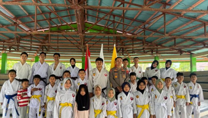 Dojo Inkado Bhayangkara Pasaman Gelar Halal Bihalal, Pererat Silaturahmi dan Apresiasi Kohai Berprestasi
