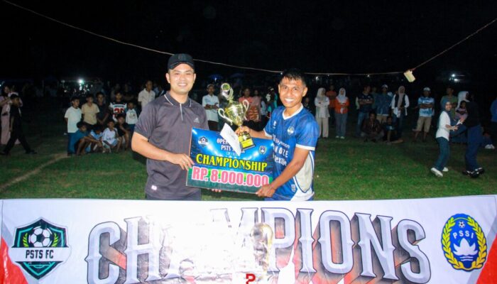 Ribuan Penonton Padati Lapangan Sugak, PSTS A Juara PSTS Cup I Talang Maur