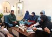 FLP Paliko Gelar Donasi Buku di Kafe, Dekatkan Literasi ke Generasi Muda
