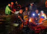 Lima Warga Dievakuasi Tengah Malam, Banjir Rendam Nagari Saruaso Tanah Datar