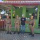 Membahayakan Pengguna Jalan Satpol PP Padang Amankan Pak Ogah di Kawasan UNP