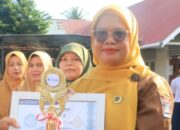 SMPN 30 Padang Ukir Prestasi di Hardiknas 2026, Kepala Laboratorium Raih Predikat Terbaik