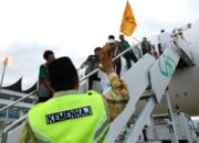 PDG 13 Terbang ke Jeddah, Ketua PPIH Rifki Minta Jemaah Hemat Tenaga Jelang Puncak Haji
