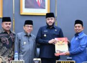 Pemko Padang dan DPRD Sahkan Perda Penguatan Lembaga Adat dan Pelestarian Budaya Minangkabau