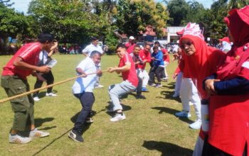 Bergerak Bersama Mendidik Bangsa, Guru dan Tendik SD Guguak Panjang Rawat Solidaritas di HUT RI ke-81