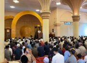 Bupati Yulianto ajak Warga Perkuat Kepedulian Sosial saat Salat Iduladha di Masjid Agung Baitul Ilmi