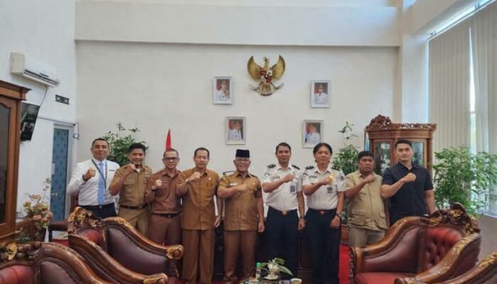 Pelayanan Paspor Makin Dekat, Bupati Yulianto Dukung Pembangunan Kantor Imigrasi di Pasbar