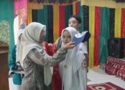 123 Siswa Baru SMPN 11 Padang Terima Seragam Gratis, Progul Padang Juara Dukung Akses Pendidikan dan Pengembangan Prestasi