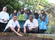 Pemko Payakumbuh Luncurkan GEMPITA BERSAMA, 15 Kelompok Wanita Tani Terima Bantuan Budidaya Pangan