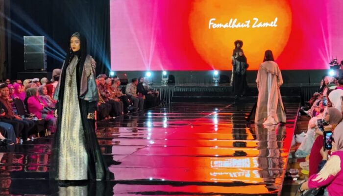 Wastra Sumbar dalam Balutan Gaya Bedouin, Fomalhaut Zamel Tutup PFS 2026