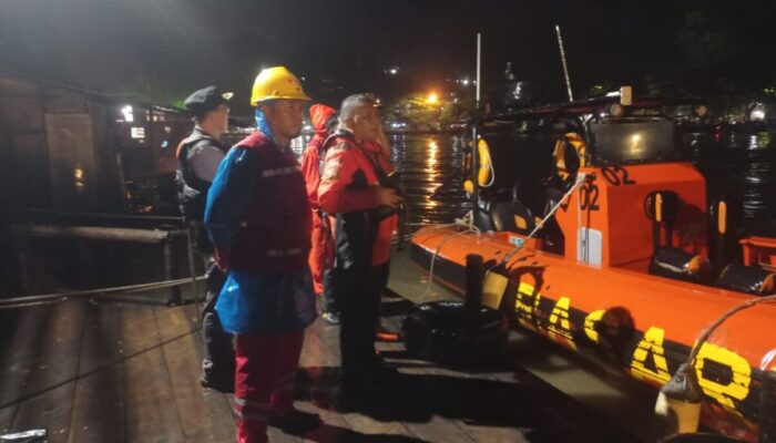 Mentawai Fast 01 Sempat Trouble, 306 Orang Dievakuasi