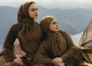 Model Jilbab Terbaru Paling Laris Tahun Ini, Simak Model Favorit Para Hijabers!
