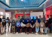 Program Studi Pendidikan Sosiologi UNP Perkuat Literasi Digital Remaja Nagari Batu Basa