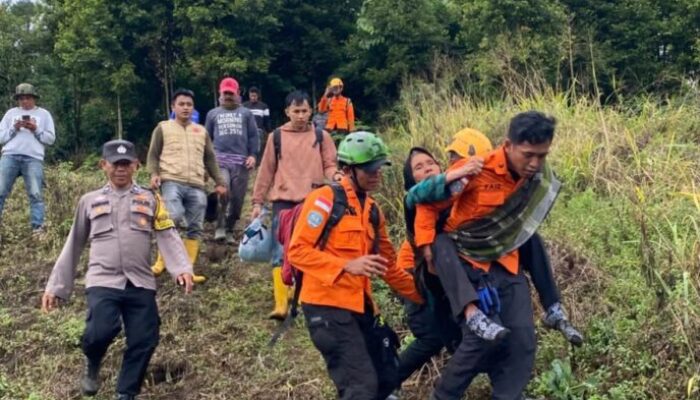 Penyelamatan Perempuan Lansia di Hutan Agam Berakhir Selamat, Operasi SAR Ditutup dalam Hitungan Jam