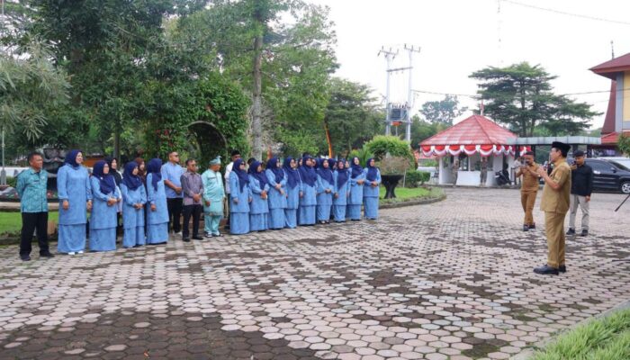 Wali Kota Zulmaeta Lepas Kontingen Jambore Kader PKK, Pesan Jaga Kekompakan dan Tampil Kreatif