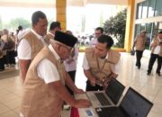 Pemkab Pasbar Siap Gelar Pilwana Serentak 2026, Bupati Yulianto Lepas Tim Teknis E-Voting